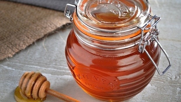Mountain herbal honey